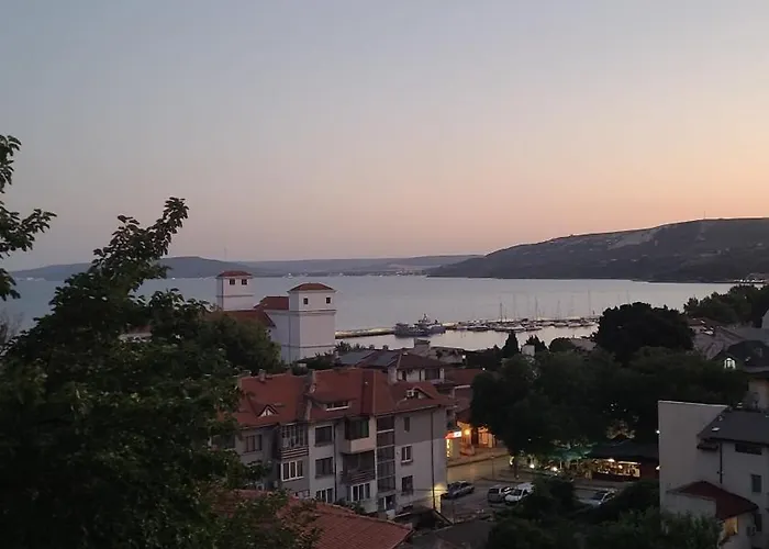 Guest house Emi Balchik